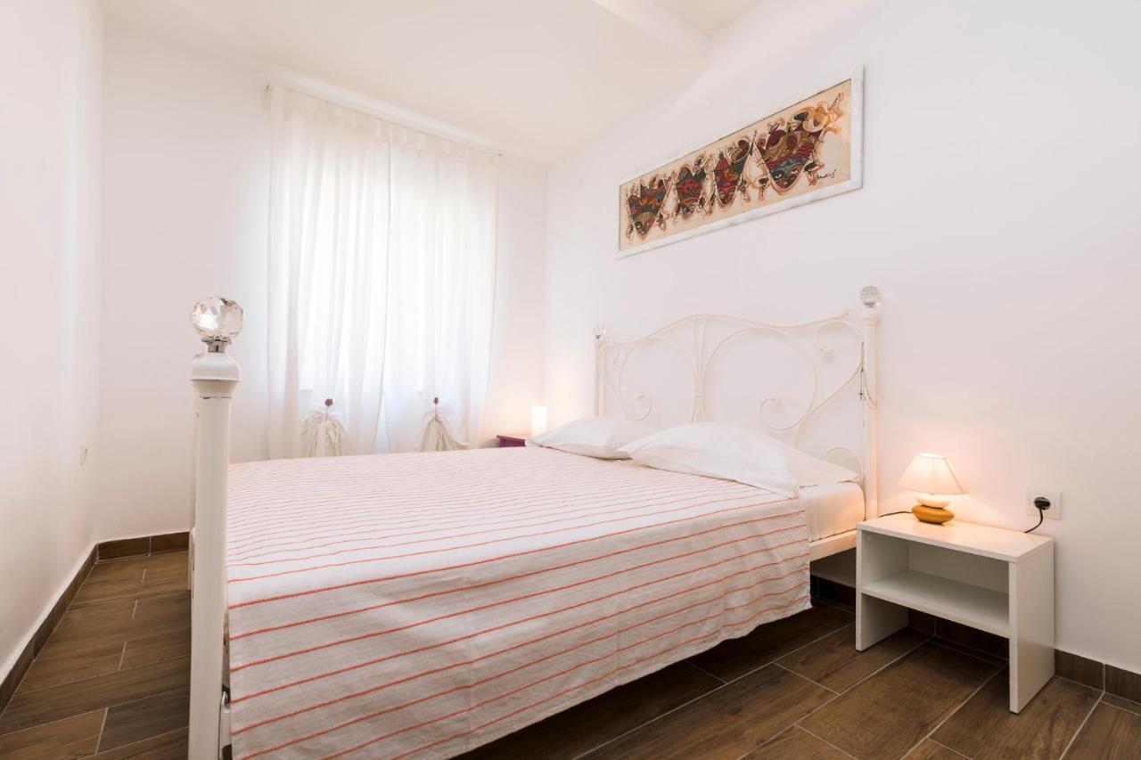 Casa Maria 2 Apartment Mali Losinj Luaran gambar